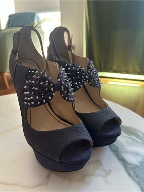 ABS Allen Schwartz Deep Purple Studded Bow Peep-Toe Platform Heels